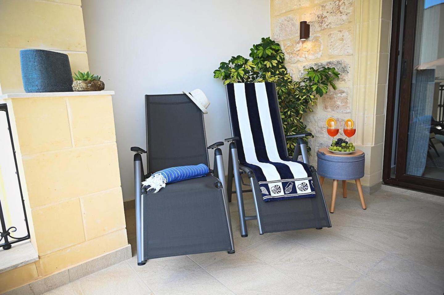 Fl 3 Ta'Lonza Luxury With Hot Tub By Homely Mellieħa Exterior foto