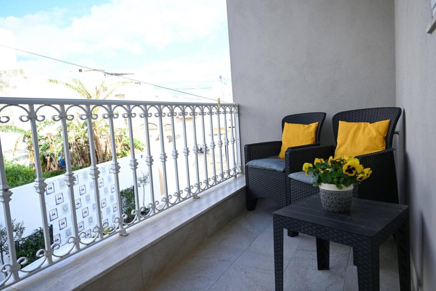 Fl 3 Ta'Lonza Luxury With Hot Tub By Homely Mellieħa Exterior foto
