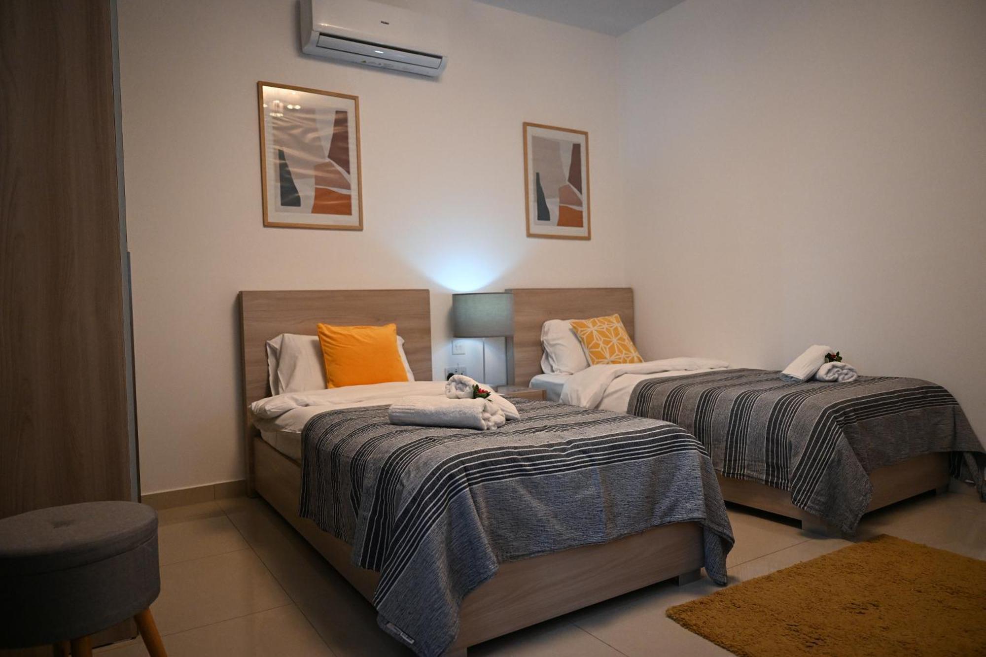 Fl 3 Ta'Lonza Luxury With Hot Tub By Homely Mellieħa Exterior foto